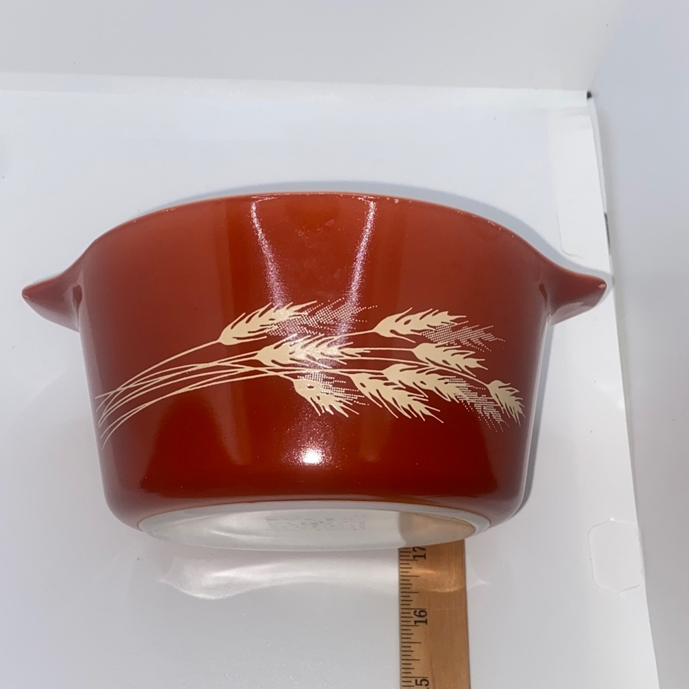 Vintage Pyrex Autumn Harvest Wheat 1-quart Casserole Dish • 473-B • 1970s Pyrex